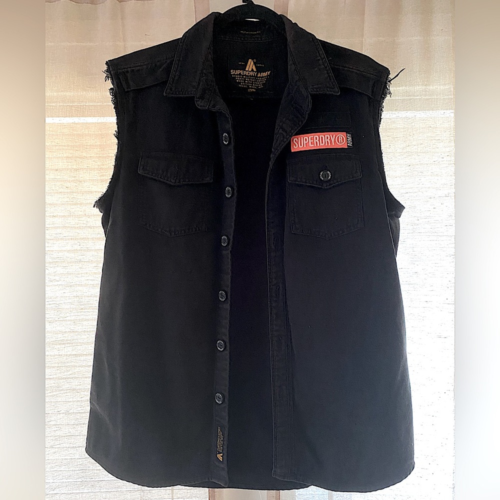 Superdry cut off vest